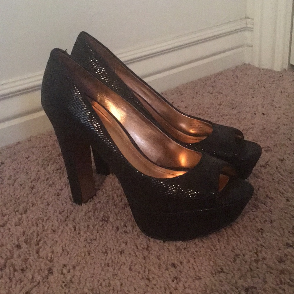 BCBG black heels